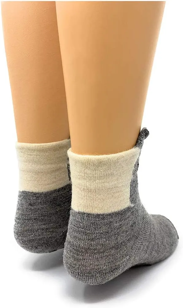 WARRIOR ALPACA SOCKS - Children's Baby Alpaca Wool Peek-A-Boo Paca Face Socks, Non-Skip Grips